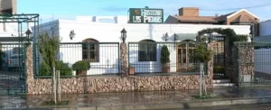 Hosteria-Las-Piedras-768x3121-1